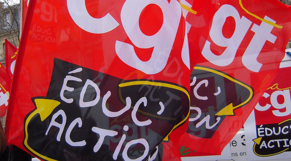 Drapeaux de la CGT ducation